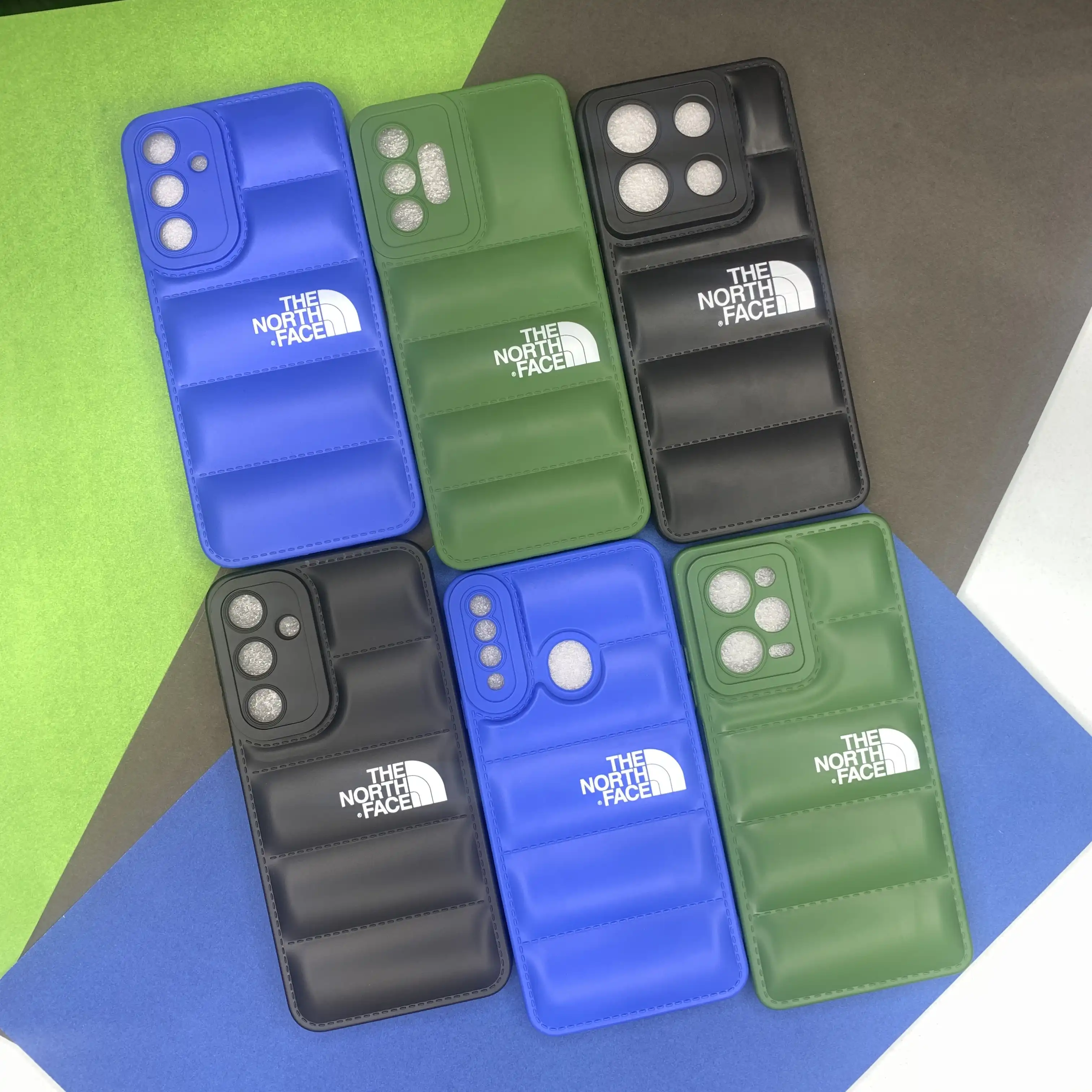 کاور پافری مدل The North Face مناسب برای گوشی موبایل سامسونگ Galaxy A20s