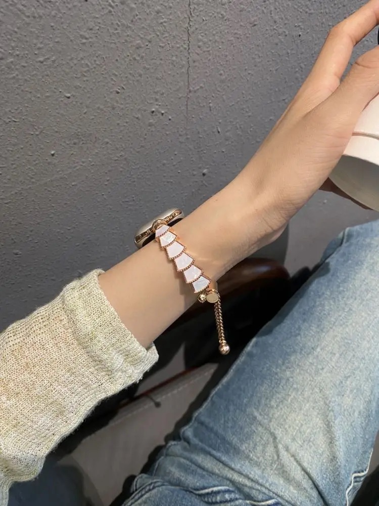 بند اپل واچ Luxury Pearl Chain